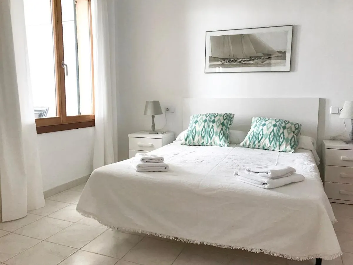 Kika Pinewalk Apartment Port de Pollenca 0*,  Spain